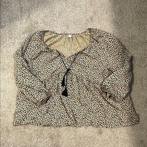 Old Navy Leopard Print Tie Front Blouse